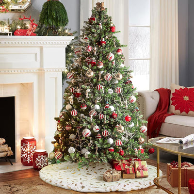 Gold Foil Feather Christmas Tree Skirt – Luxury Holiday Décor