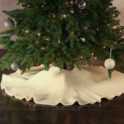 Solid Color Knitting Style Christmas Tree Skirt with Ruffled Edge – 48" / 36"